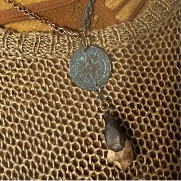 mended sweater - Picture 3 of 11